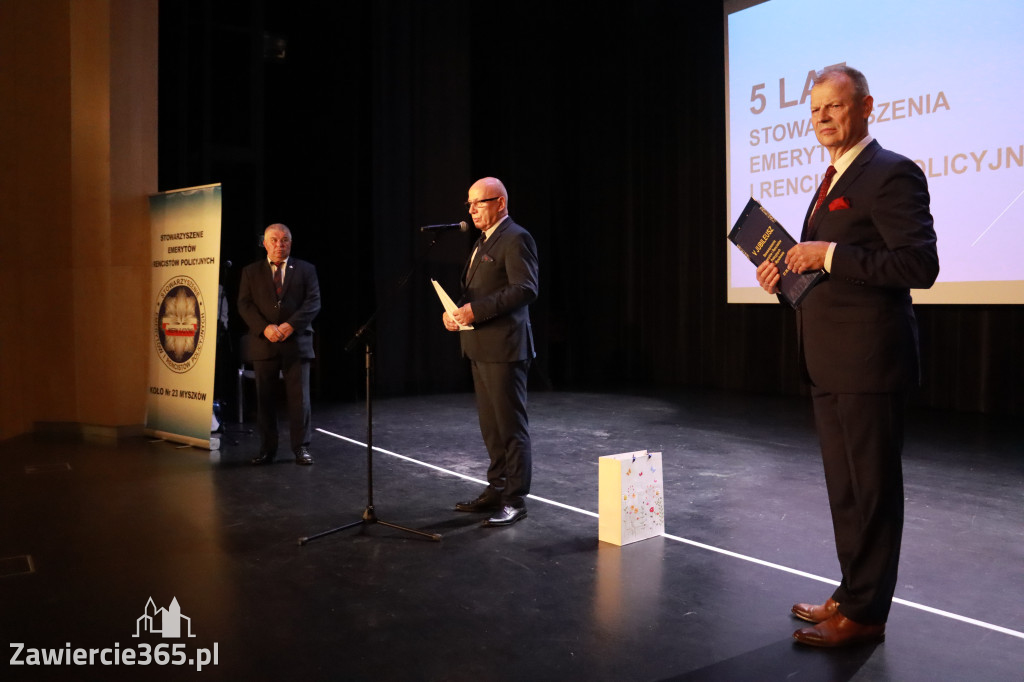 Fotorelacja II: 5 lat Stowarzyszenia Emerytów i Rencistów Policyjnych w Myszkowie