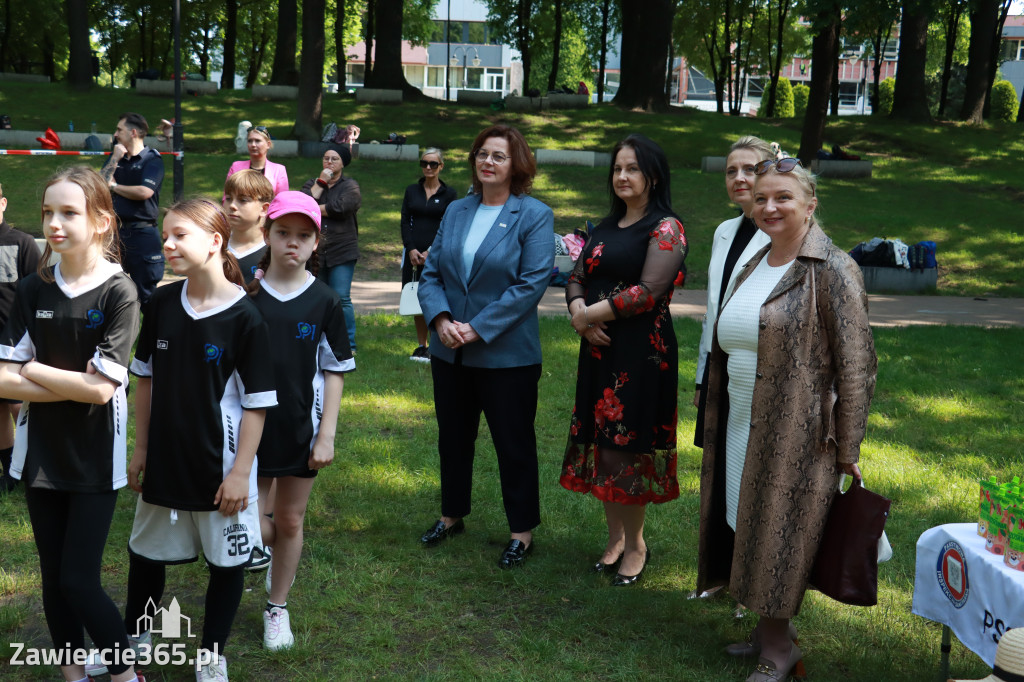 Fotorelacja: BIEG PO ZDROWIE zorganizowany przez SP5 i PSSE Zawiercie