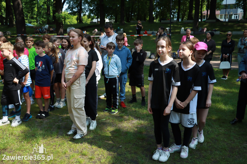 Fotorelacja: BIEG PO ZDROWIE zorganizowany przez SP5 i PSSE Zawiercie