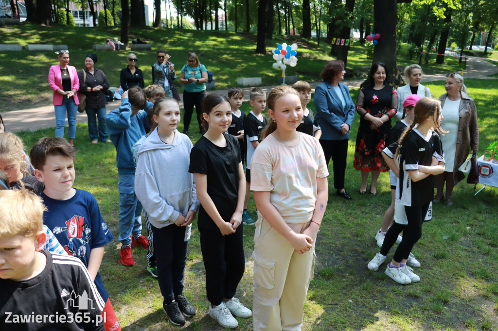 Fotorelacja: BIEG PO ZDROWIE zorganizowany przez SP5 i PSSE Zawiercie