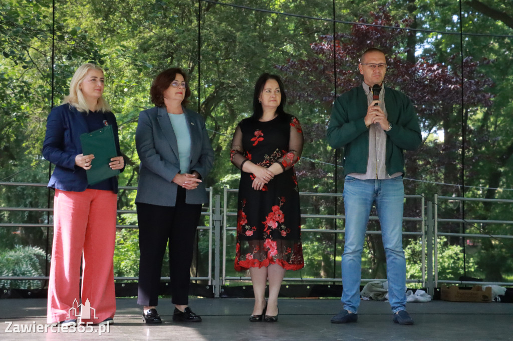 Fotorelacja: BIEG PO ZDROWIE zorganizowany przez SP5 i PSSE Zawiercie