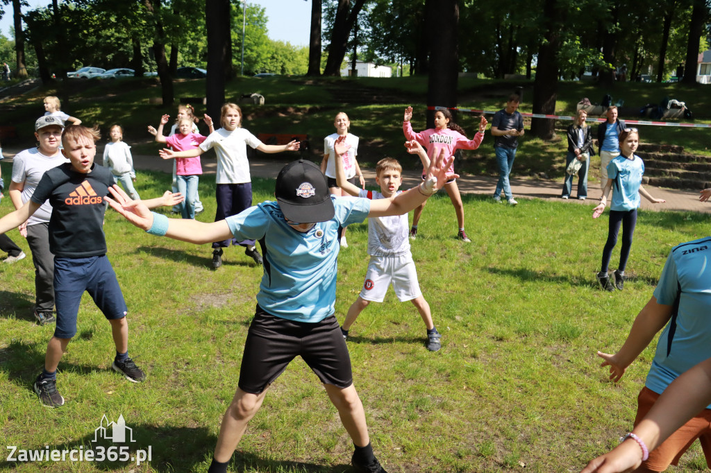 Fotorelacja: BIEG PO ZDROWIE zorganizowany przez SP5 i PSSE Zawiercie
