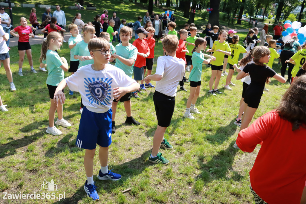 Fotorelacja: BIEG PO ZDROWIE zorganizowany przez SP5 i PSSE Zawiercie