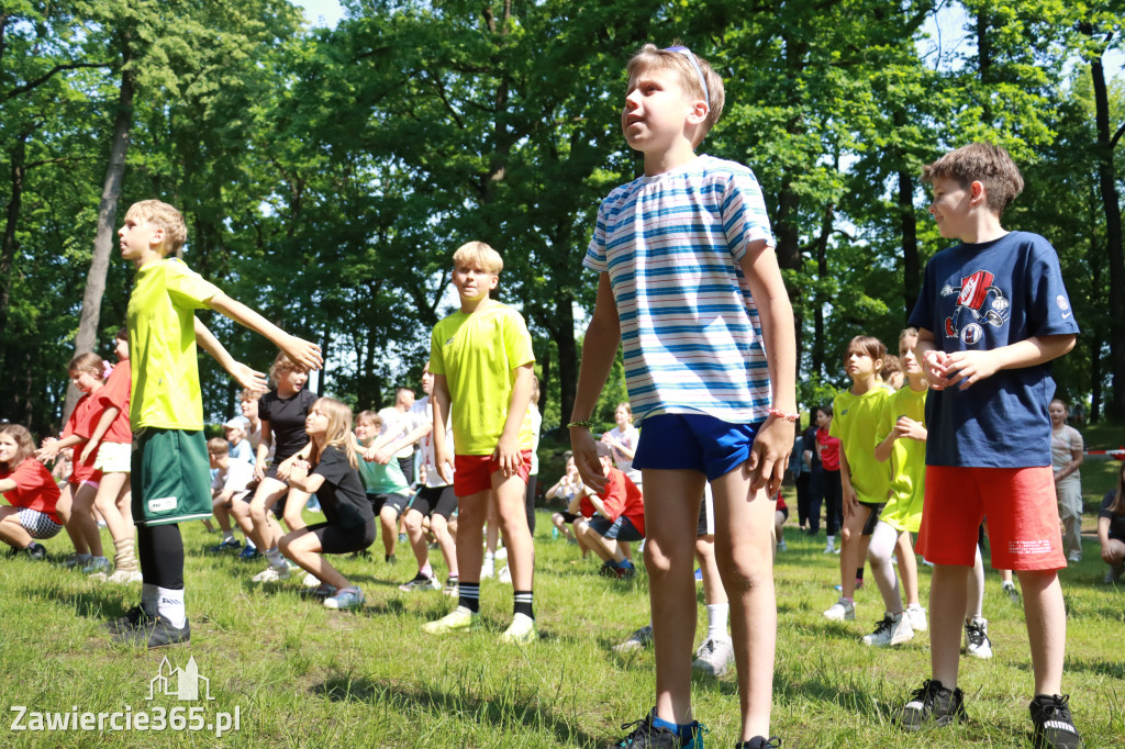 Fotorelacja: BIEG PO ZDROWIE zorganizowany przez SP5 i PSSE Zawiercie