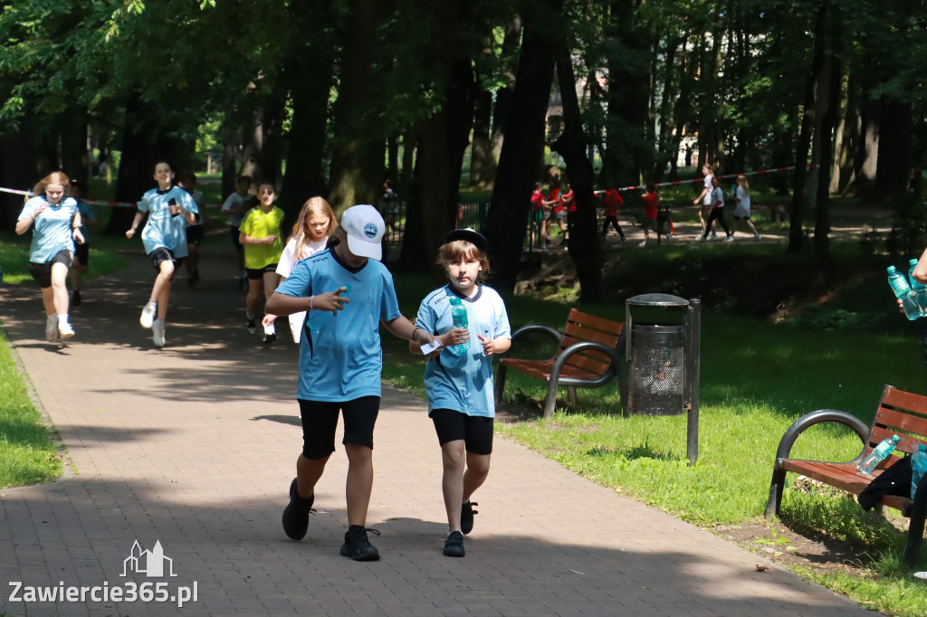 Fotorelacja: BIEG PO ZDROWIE zorganizowany przez SP5 i PSSE Zawiercie