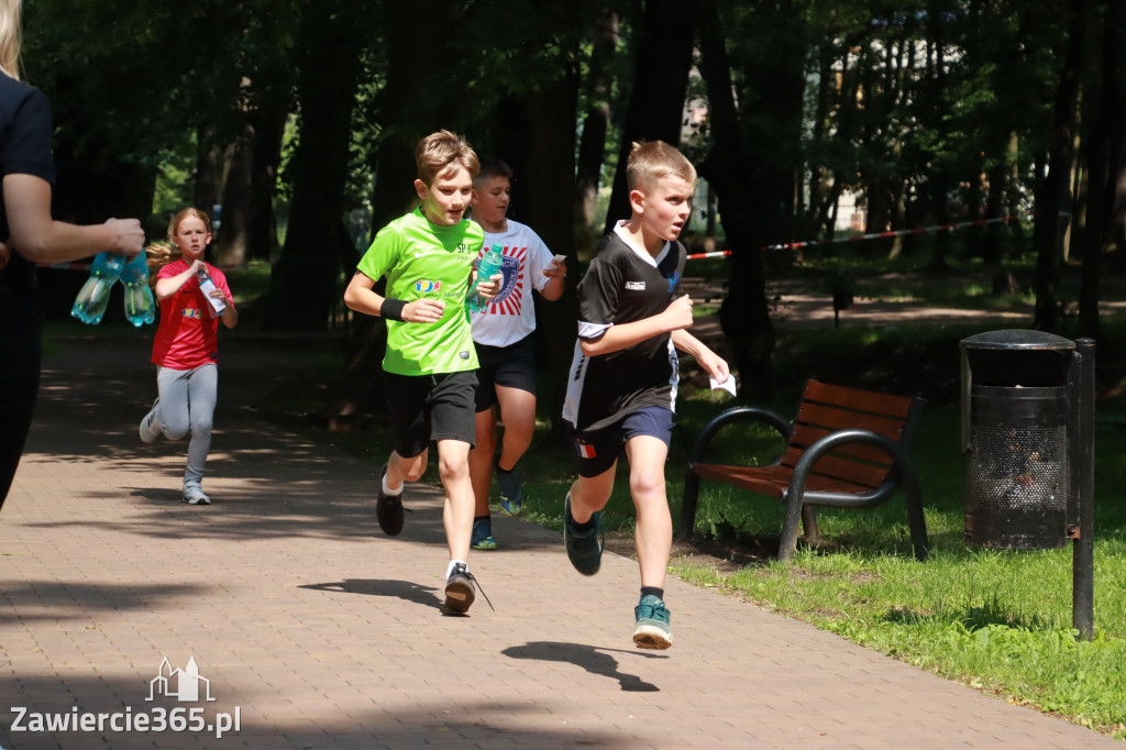 Fotorelacja: BIEG PO ZDROWIE zorganizowany przez SP5 i PSSE Zawiercie