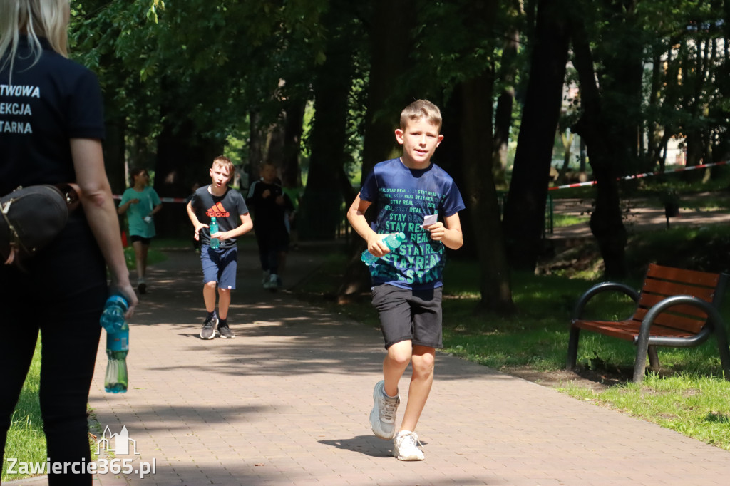 Fotorelacja: BIEG PO ZDROWIE zorganizowany przez SP5 i PSSE Zawiercie