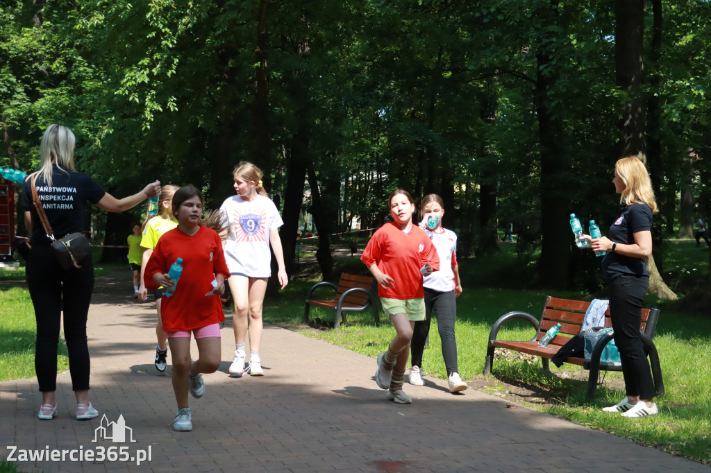Fotorelacja: BIEG PO ZDROWIE zorganizowany przez SP5 i PSSE Zawiercie