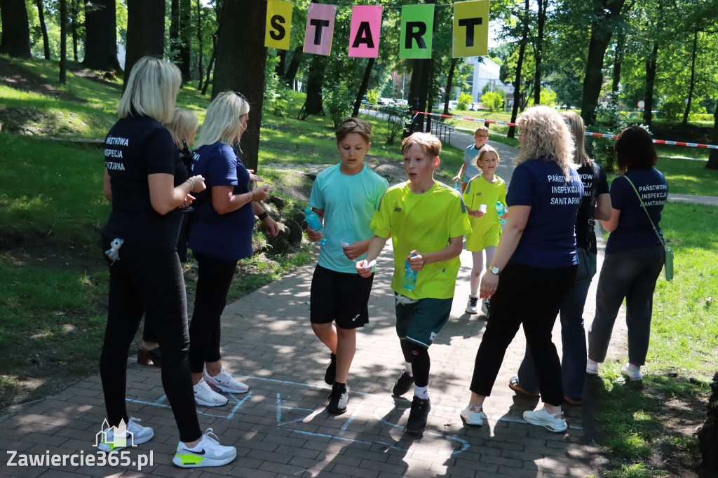 Fotorelacja: BIEG PO ZDROWIE zorganizowany przez SP5 i PSSE Zawiercie