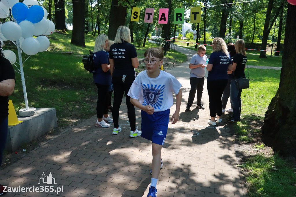 Fotorelacja: BIEG PO ZDROWIE zorganizowany przez SP5 i PSSE Zawiercie
