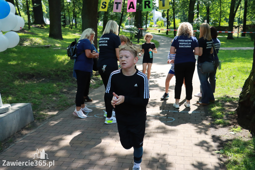 Fotorelacja: BIEG PO ZDROWIE zorganizowany przez SP5 i PSSE Zawiercie