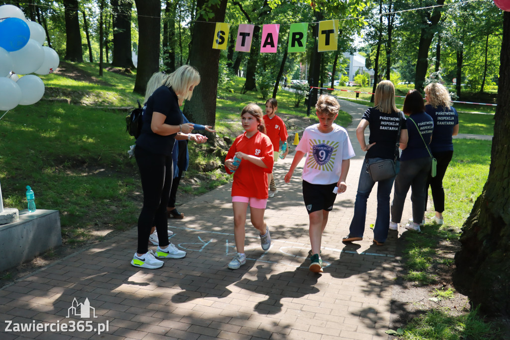 Fotorelacja: BIEG PO ZDROWIE zorganizowany przez SP5 i PSSE Zawiercie