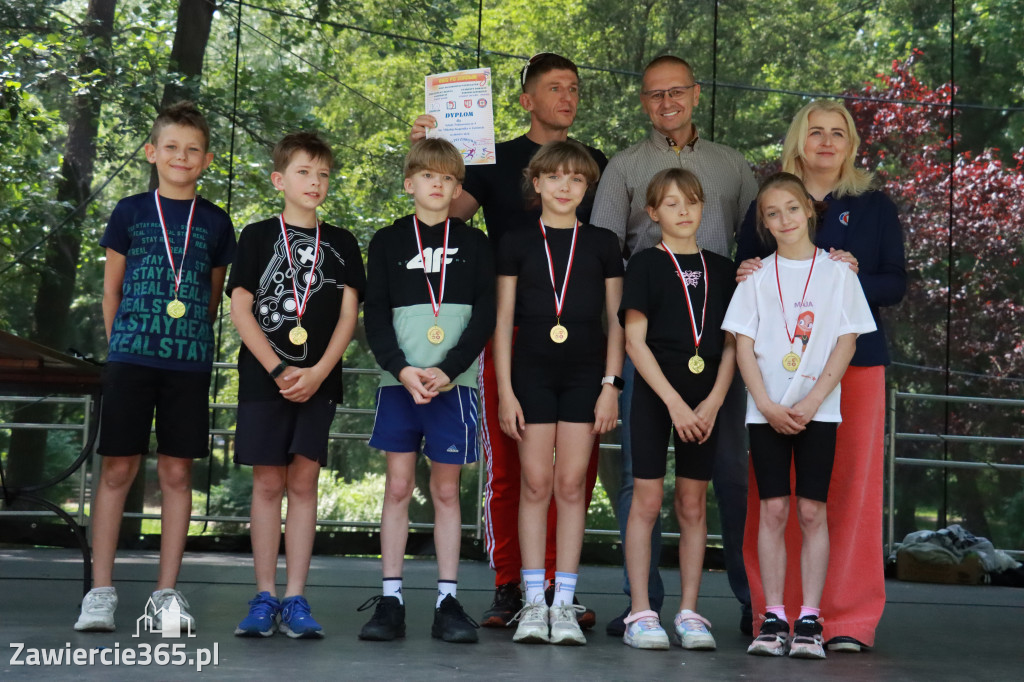 Fotorelacja: BIEG PO ZDROWIE zorganizowany przez SP5 i PSSE Zawiercie