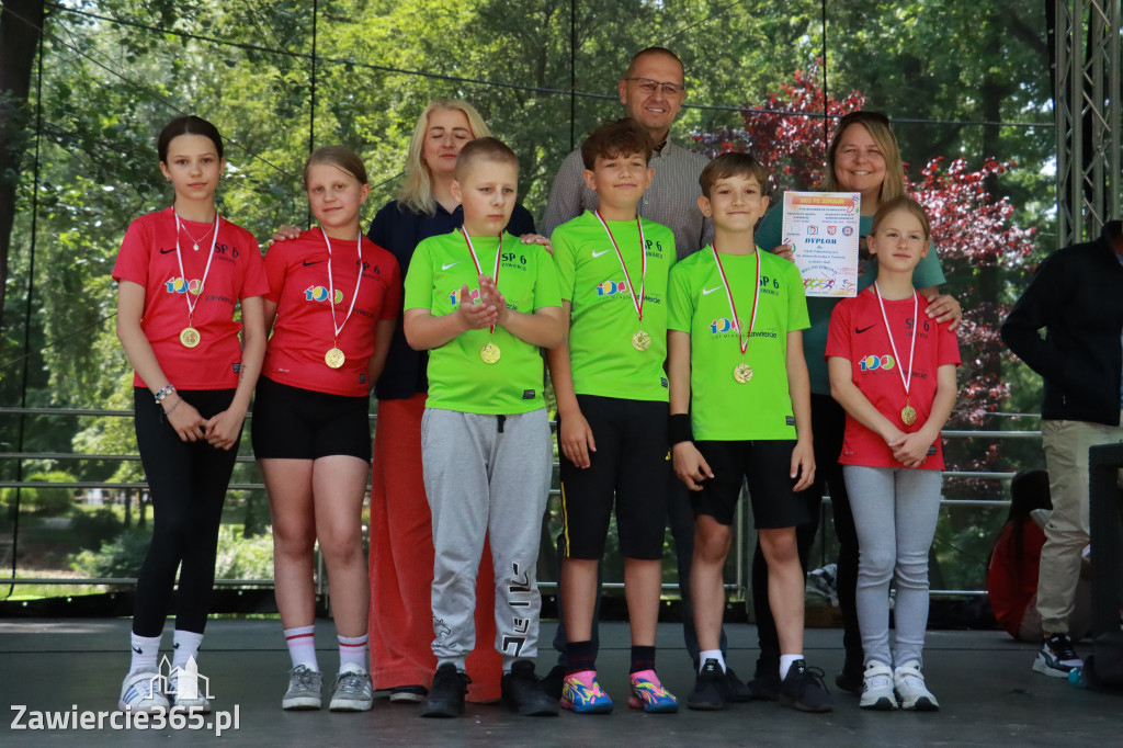 Fotorelacja: BIEG PO ZDROWIE zorganizowany przez SP5 i PSSE Zawiercie
