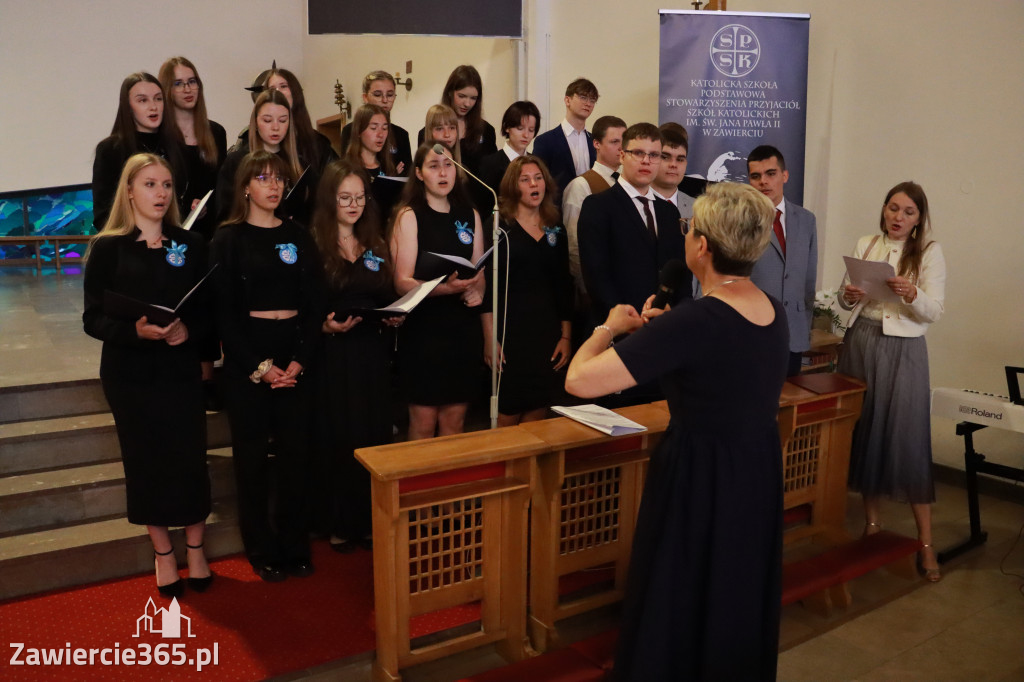 Fotorelacja I: Jubileusz 30-lecia Katolika w Zawierciu