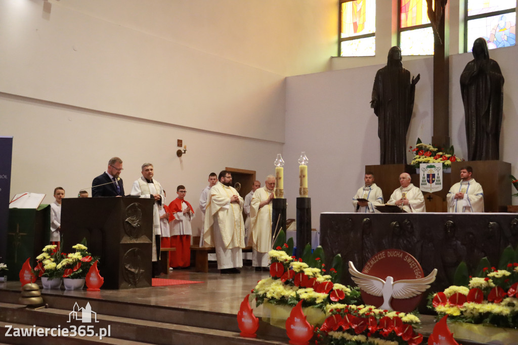 Fotorelacja I: Jubileusz 30-lecia Katolika w Zawierciu