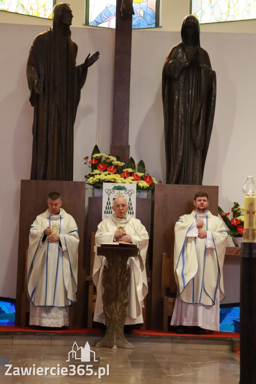 Fotorelacja I: Jubileusz 30-lecia Katolika w Zawierciu
