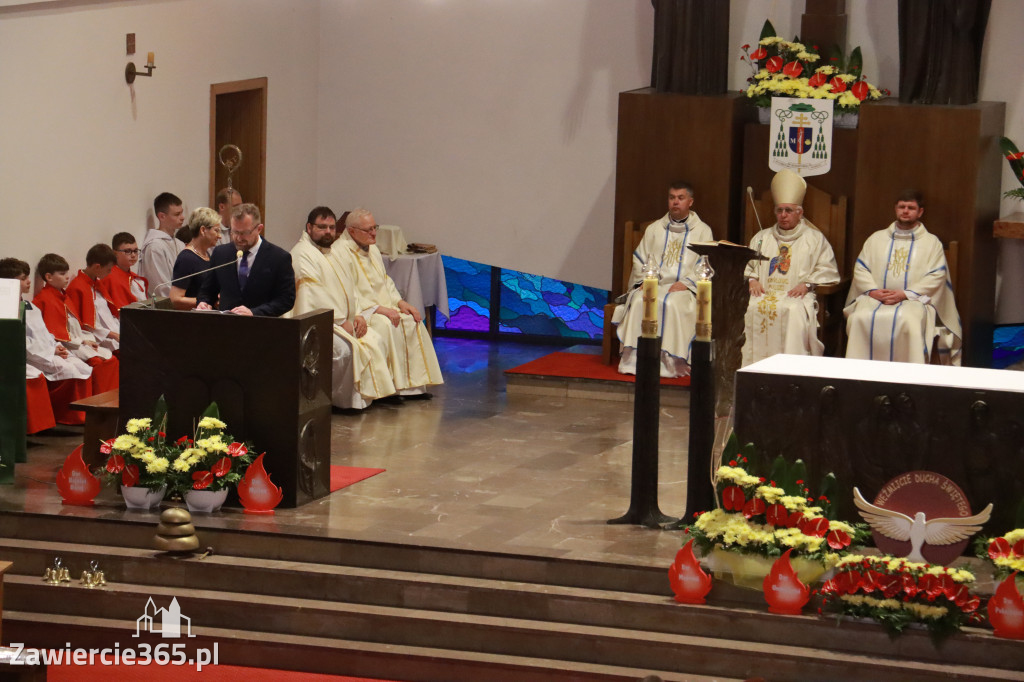 Fotorelacja I: Jubileusz 30-lecia Katolika w Zawierciu