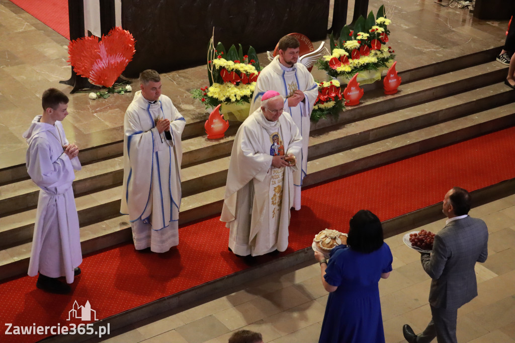 Fotorelacja I: Jubileusz 30-lecia Katolika w Zawierciu
