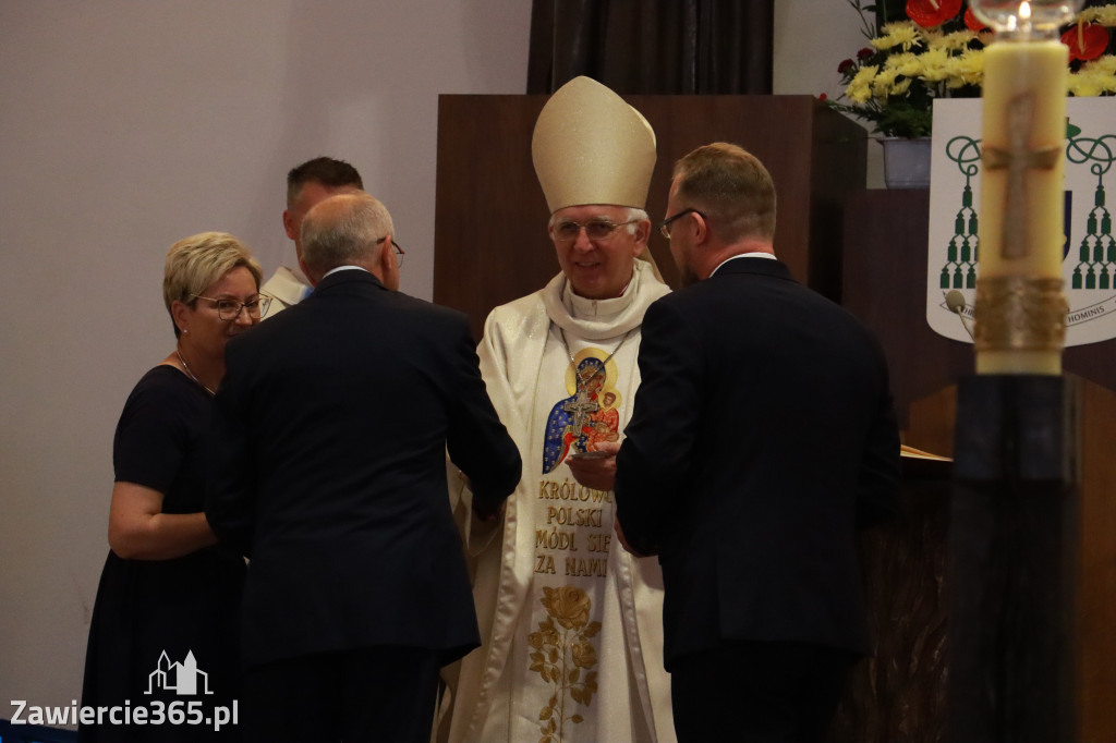 Fotorelacja I: Jubileusz 30-lecia Katolika w Zawierciu