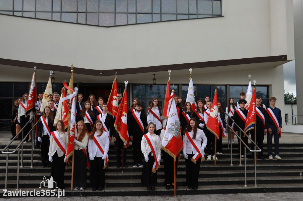 Fotorelacja I: Jubileusz 30-lecia Katolika w Zawierciu