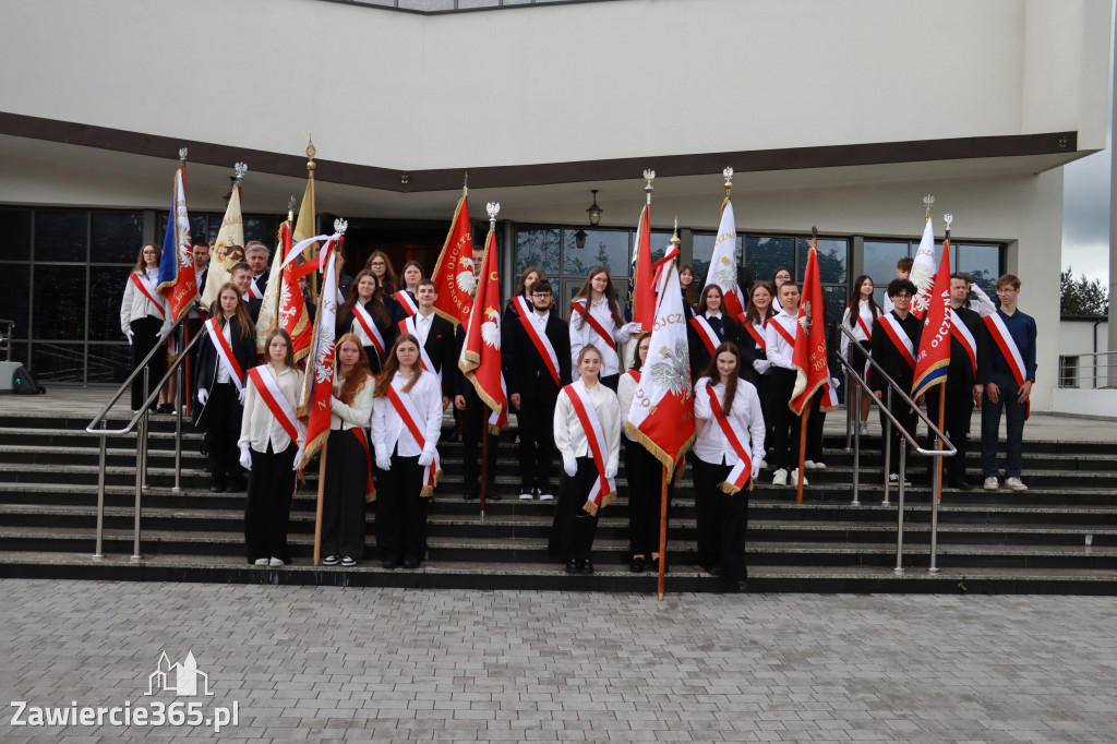 Fotorelacja I: Jubileusz 30-lecia Katolika w Zawierciu