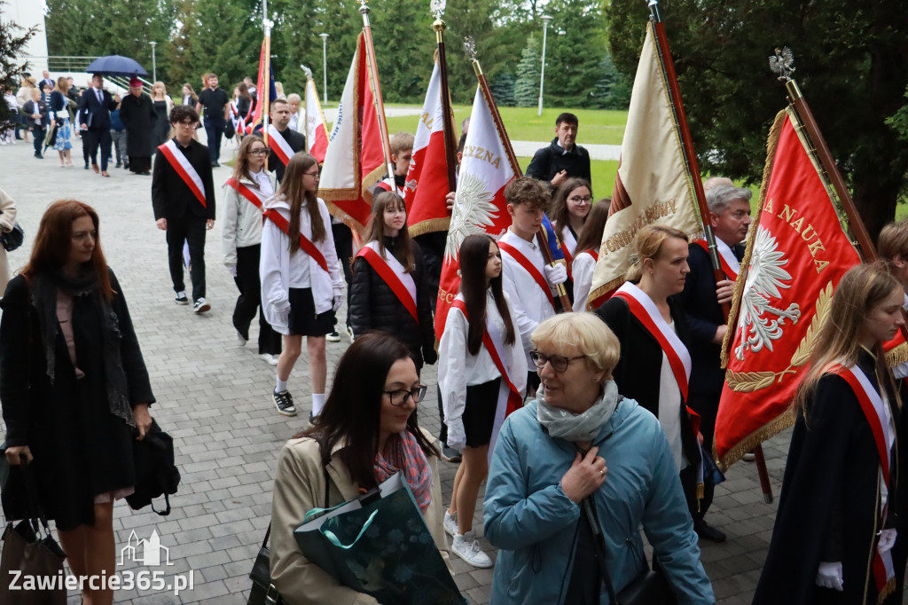 Fotorelacja I: Jubileusz 30-lecia Katolika w Zawierciu