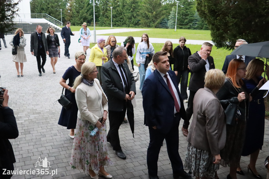 Fotorelacja I: Jubileusz 30-lecia Katolika w Zawierciu