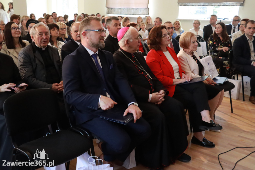 Fotorelacja II: Jubileusz 30-lecia Katolika w Zawierciu