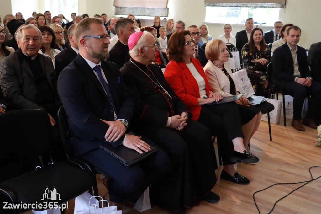Fotorelacja II: Jubileusz 30-lecia Katolika w Zawierciu