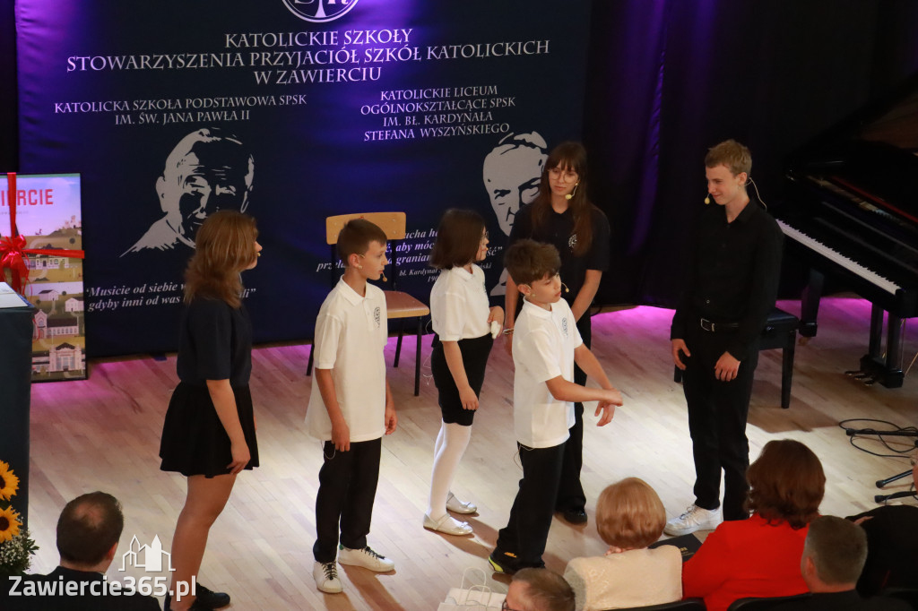 Fotorelacja II: Jubileusz 30-lecia Katolika w Zawierciu