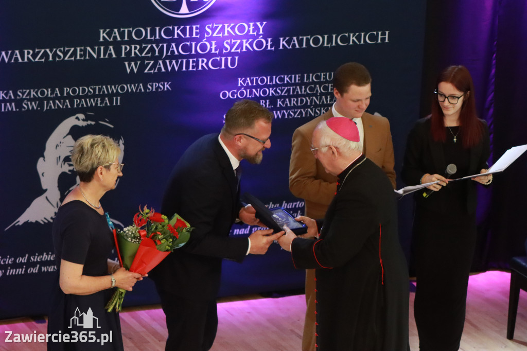 Fotorelacja II: Jubileusz 30-lecia Katolika w Zawierciu