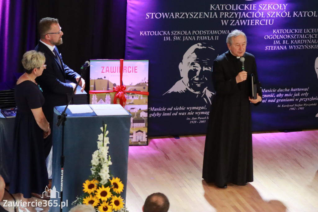 Fotorelacja II: Jubileusz 30-lecia Katolika w Zawierciu