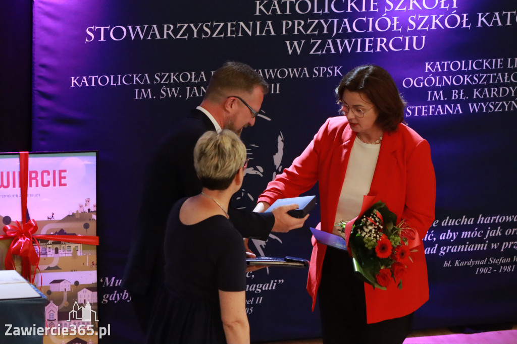 Fotorelacja II: Jubileusz 30-lecia Katolika w Zawierciu