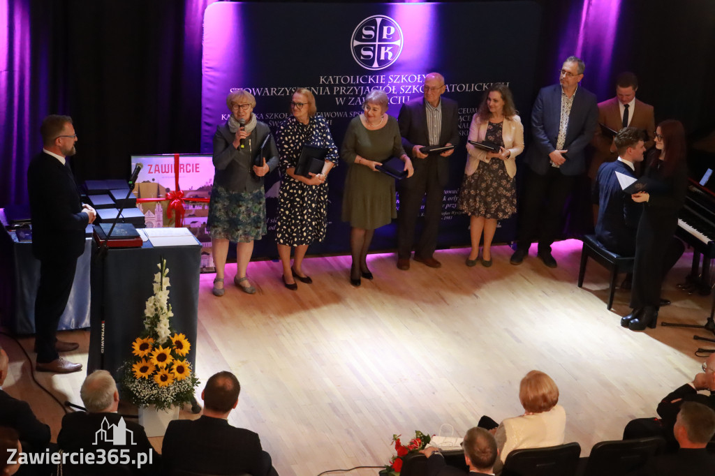 Fotorelacja II: Jubileusz 30-lecia Katolika w Zawierciu