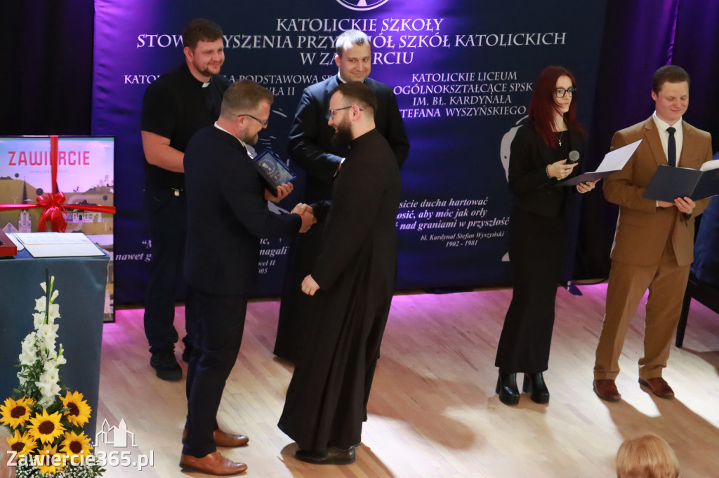 Fotorelacja II: Jubileusz 30-lecia Katolika w Zawierciu