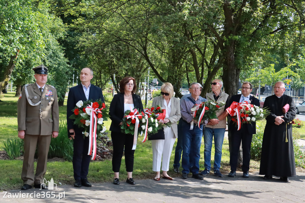 Fotorelacja Zawiercie: Narodowy Dzień Pamięci Ofiar Niemieckich Nazistowskich Obozów Koncentracyjnych