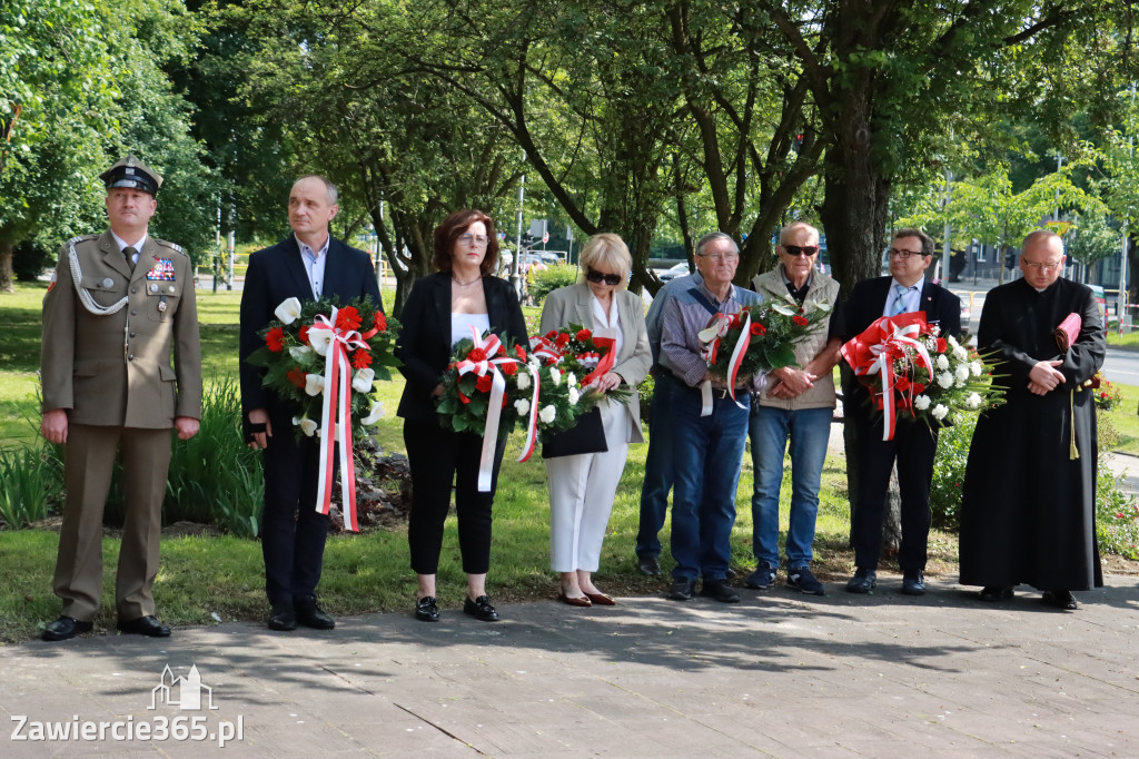 Fotorelacja Zawiercie: Narodowy Dzień Pamięci Ofiar Niemieckich Nazistowskich Obozów Koncentracyjnych