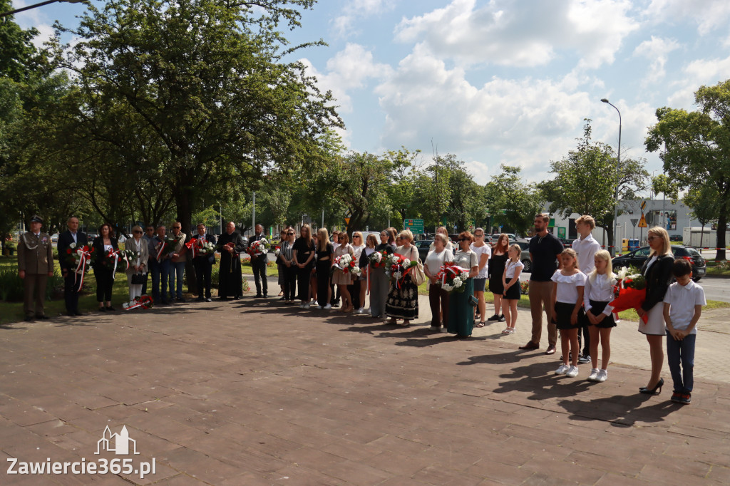 Fotorelacja Zawiercie: Narodowy Dzień Pamięci Ofiar Niemieckich Nazistowskich Obozów Koncentracyjnych