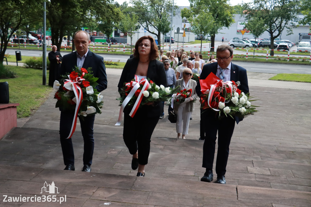 Fotorelacja Zawiercie: Narodowy Dzień Pamięci Ofiar Niemieckich Nazistowskich Obozów Koncentracyjnych
