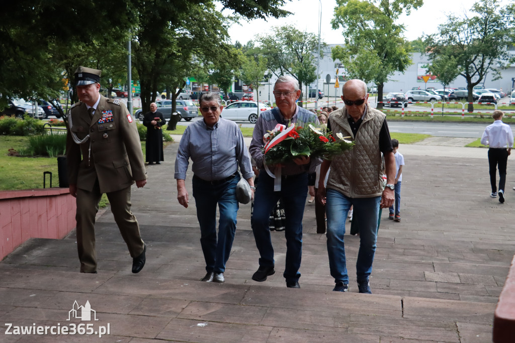 Fotorelacja Zawiercie: Narodowy Dzień Pamięci Ofiar Niemieckich Nazistowskich Obozów Koncentracyjnych