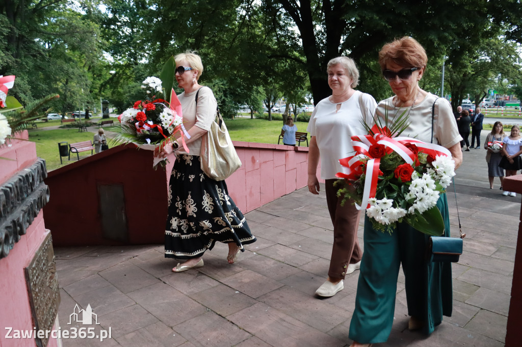 Fotorelacja Zawiercie: Narodowy Dzień Pamięci Ofiar Niemieckich Nazistowskich Obozów Koncentracyjnych