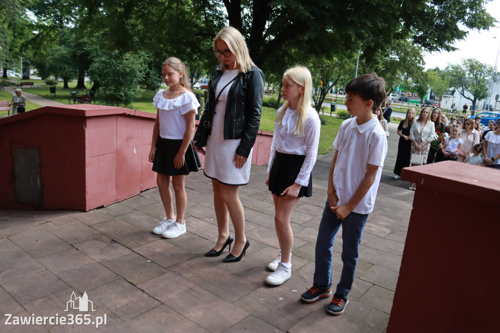 Fotorelacja Zawiercie: Narodowy Dzień Pamięci Ofiar Niemieckich Nazistowskich Obozów Koncentracyjnych