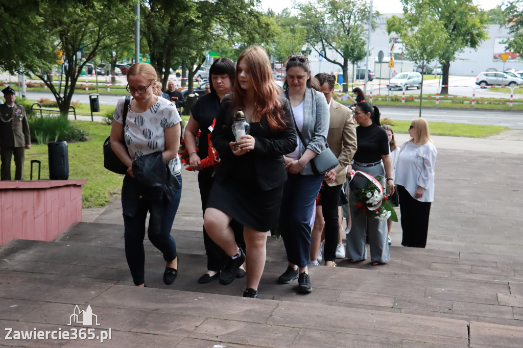 Fotorelacja Zawiercie: Narodowy Dzień Pamięci Ofiar Niemieckich Nazistowskich Obozów Koncentracyjnych