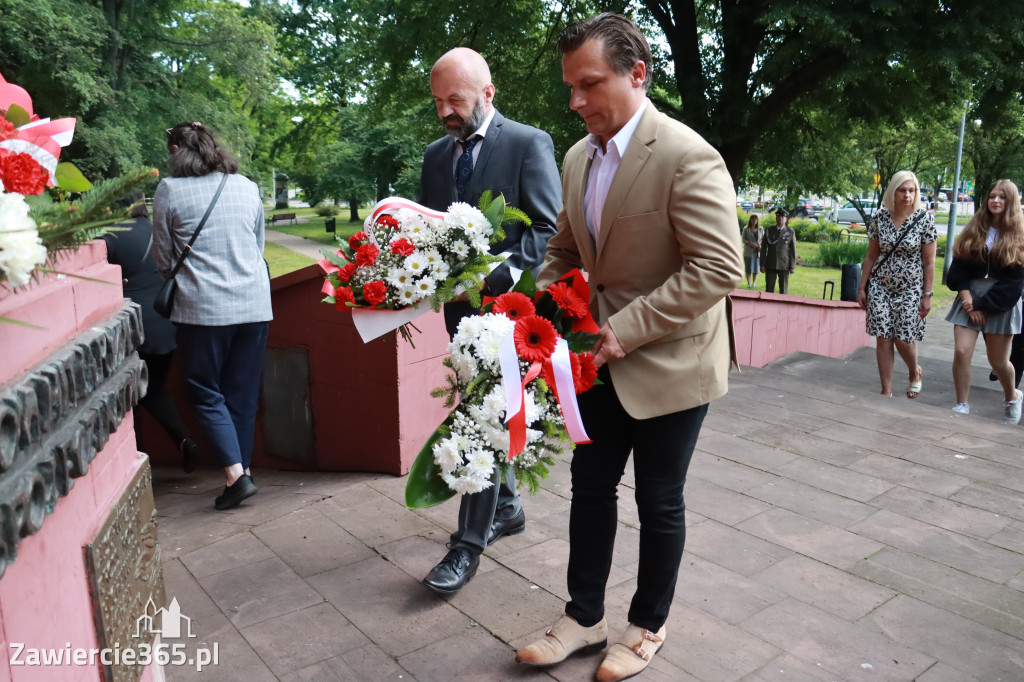Fotorelacja Zawiercie: Narodowy Dzień Pamięci Ofiar Niemieckich Nazistowskich Obozów Koncentracyjnych
