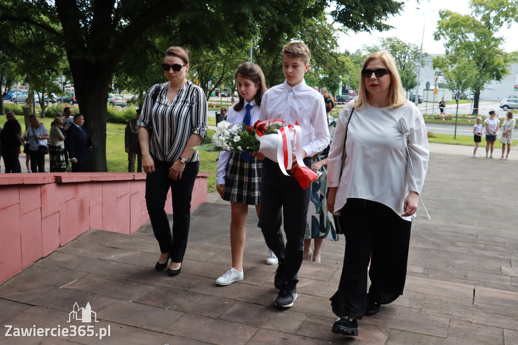 Fotorelacja Zawiercie: Narodowy Dzień Pamięci Ofiar Niemieckich Nazistowskich Obozów Koncentracyjnych