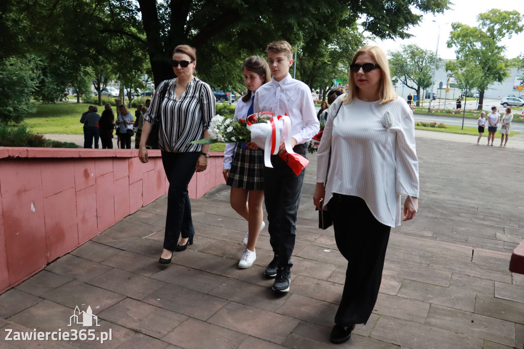 Fotorelacja Zawiercie: Narodowy Dzień Pamięci Ofiar Niemieckich Nazistowskich Obozów Koncentracyjnych