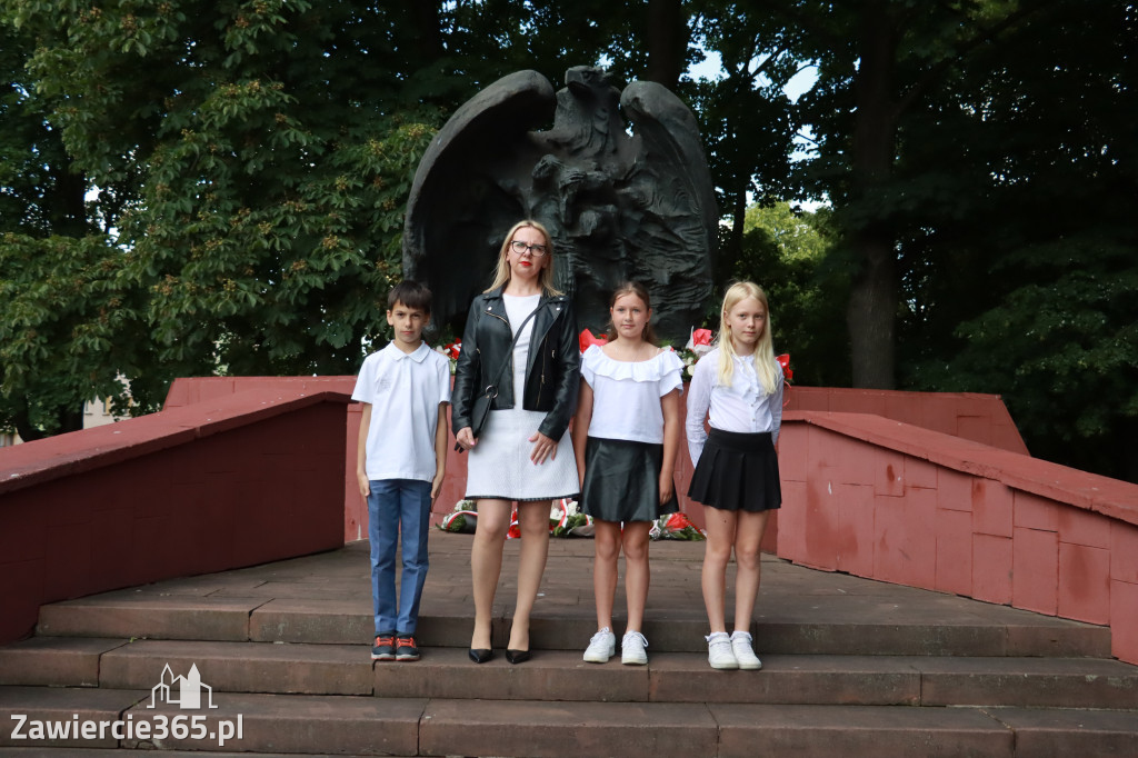 Fotorelacja Zawiercie: Narodowy Dzień Pamięci Ofiar Niemieckich Nazistowskich Obozów Koncentracyjnych