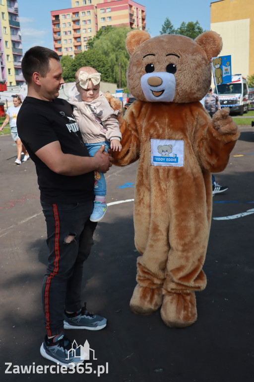 Fotorelacja: FESTYN RODZINNY w Szkole Podstawowej nr 4