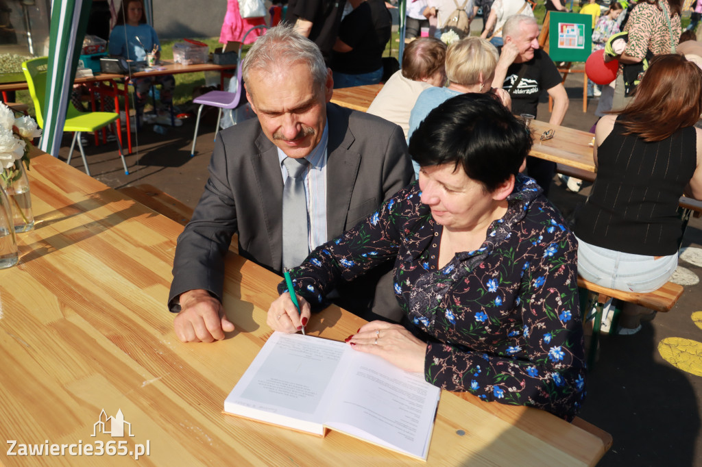 Fotorelacja: FESTYN RODZINNY w Szkole Podstawowej nr 4